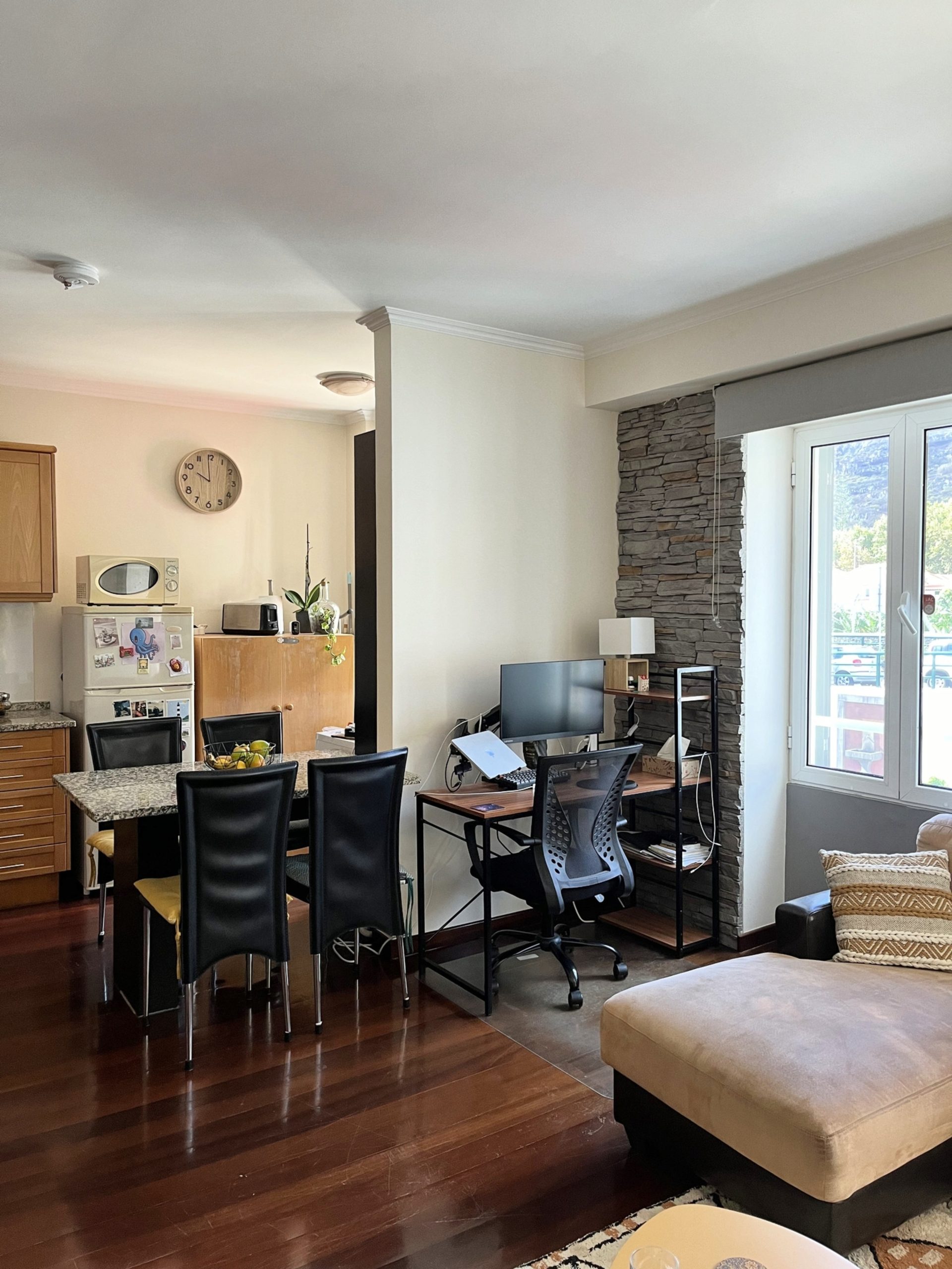 4-livingroom-IMG_0088